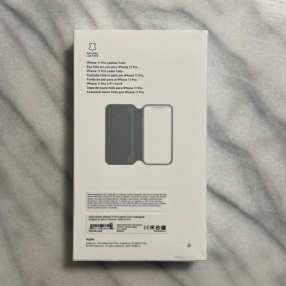 iPhone 11 Pro Leather Folio Augergine (Brand New) - Picture 2 of 8